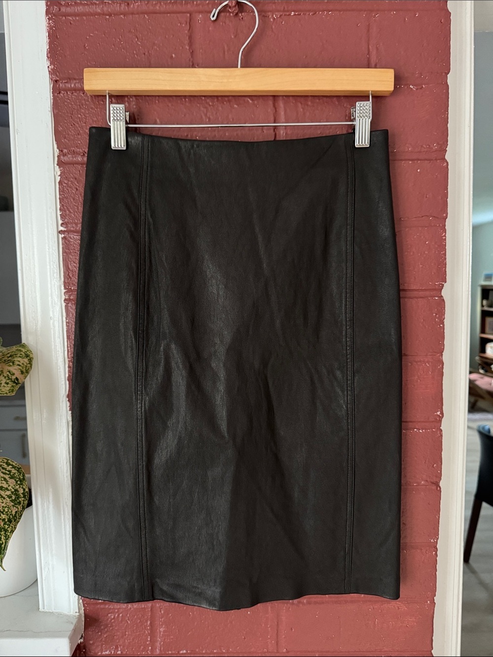 Vince Black Lamb Leather Pencil Skirt Size 4
